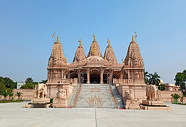 Anoopam Mission Tempel